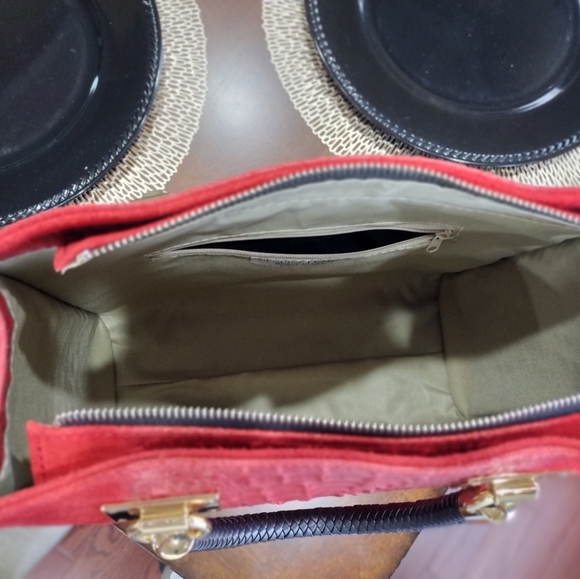 Genuine Leather/Suede Handbag - Picture 7 of 9